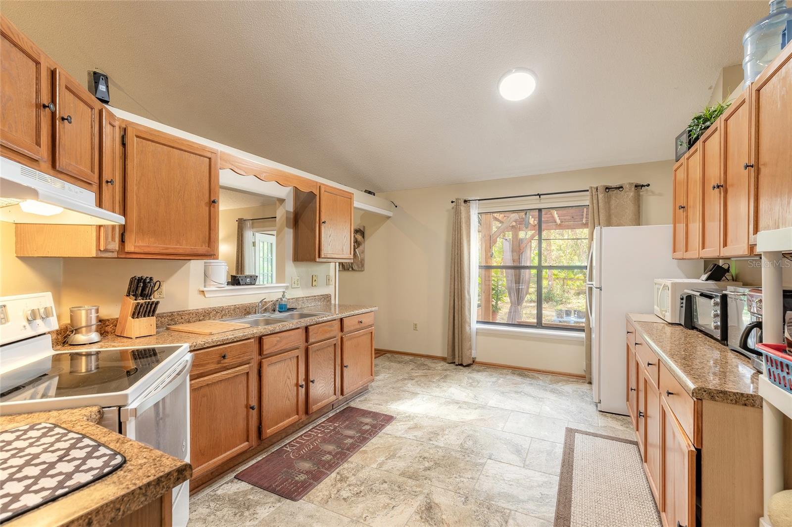 Image 18 of 49 For 1501 Dillard Road