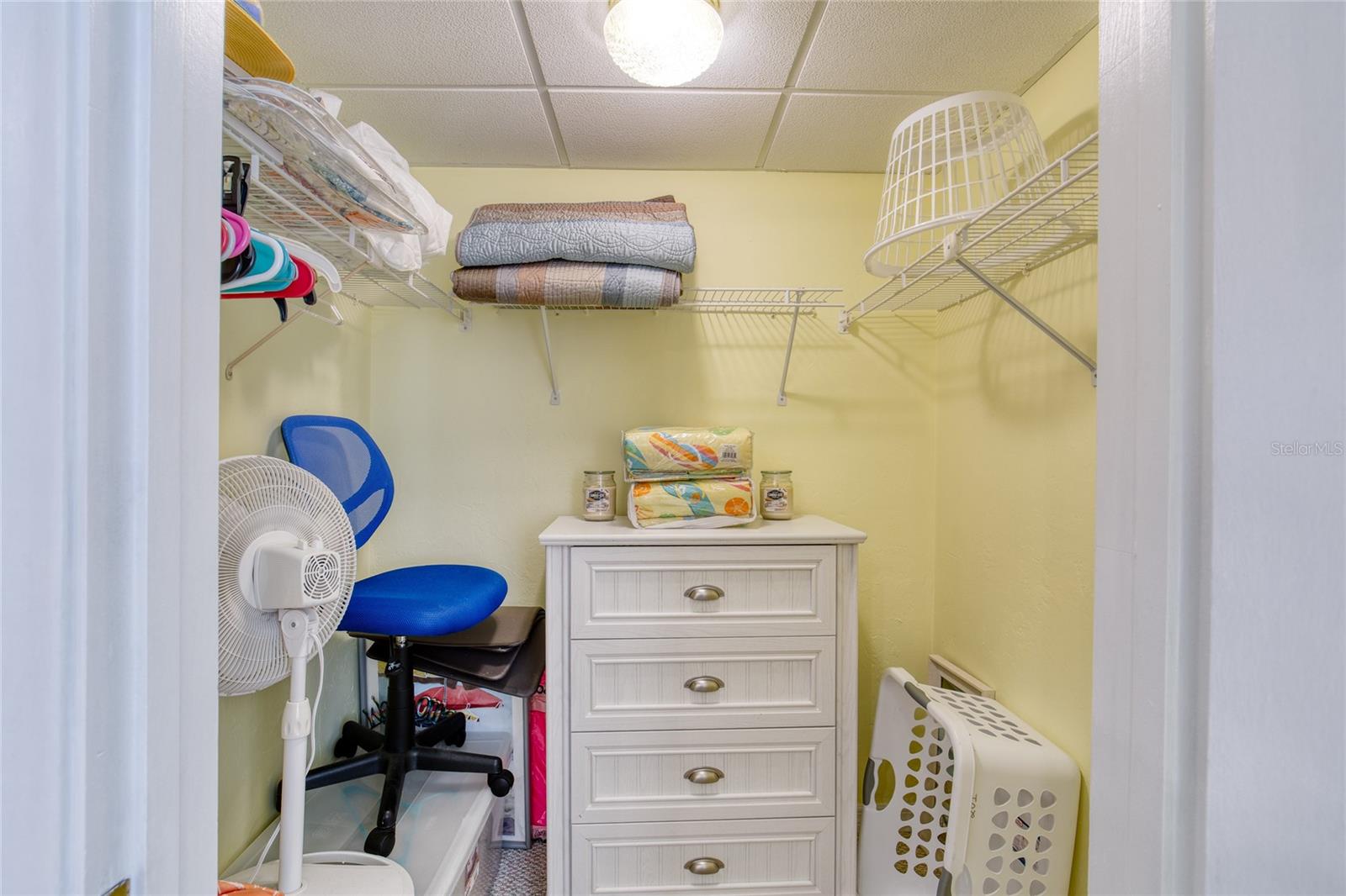 Image 13 of 44 For 915 Ocean Shore Boulevard 2010