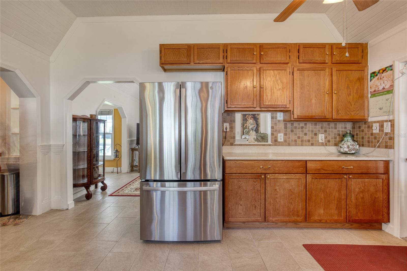 Image 21 of 54 For 8 Magnolia Avenue