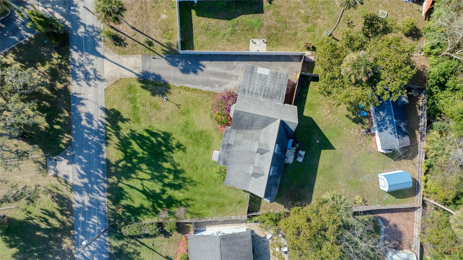 Image 47 of 54 For 8 Magnolia Avenue