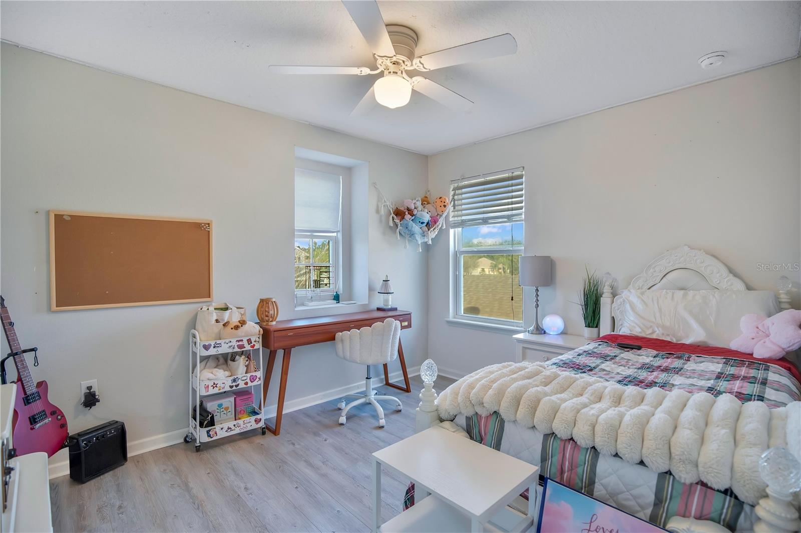 Image 21 of 43 For 171 Pergola Place