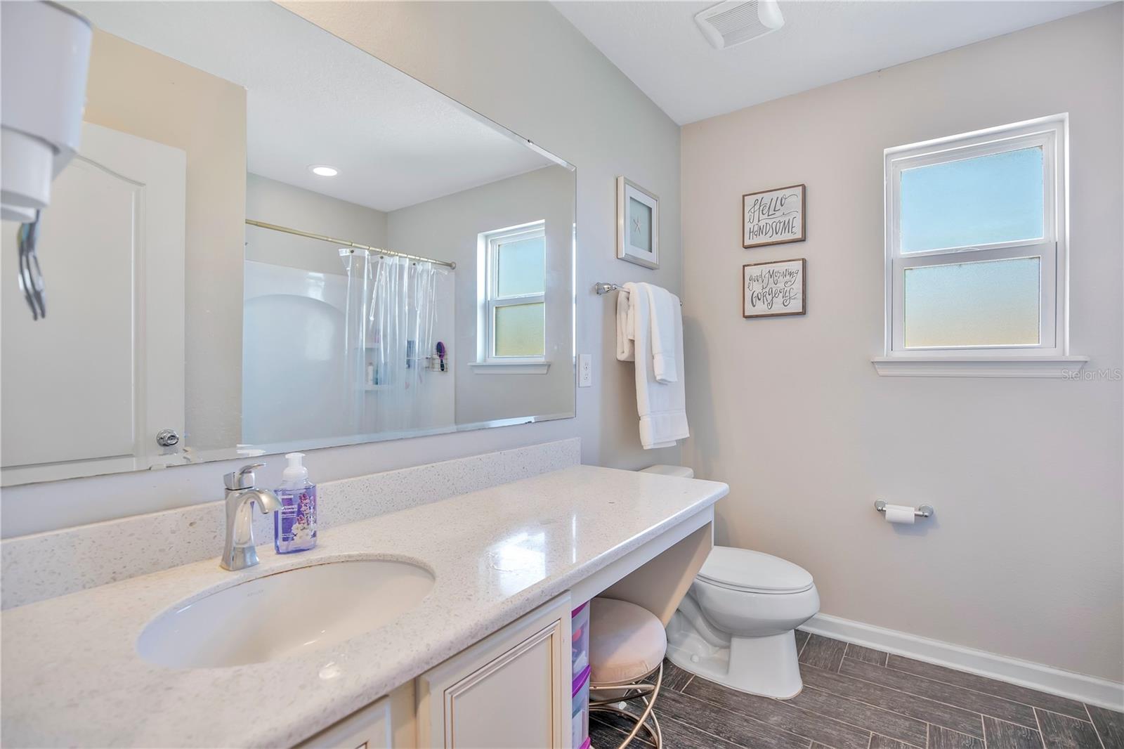 Image 22 of 43 For 171 Pergola Place