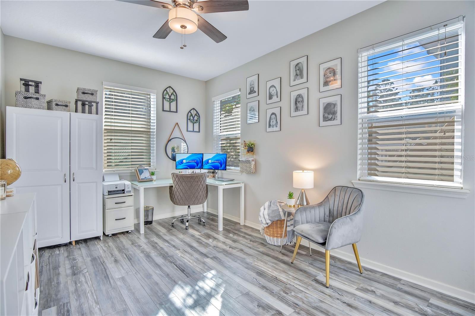 Image 25 of 43 For 171 Pergola Place