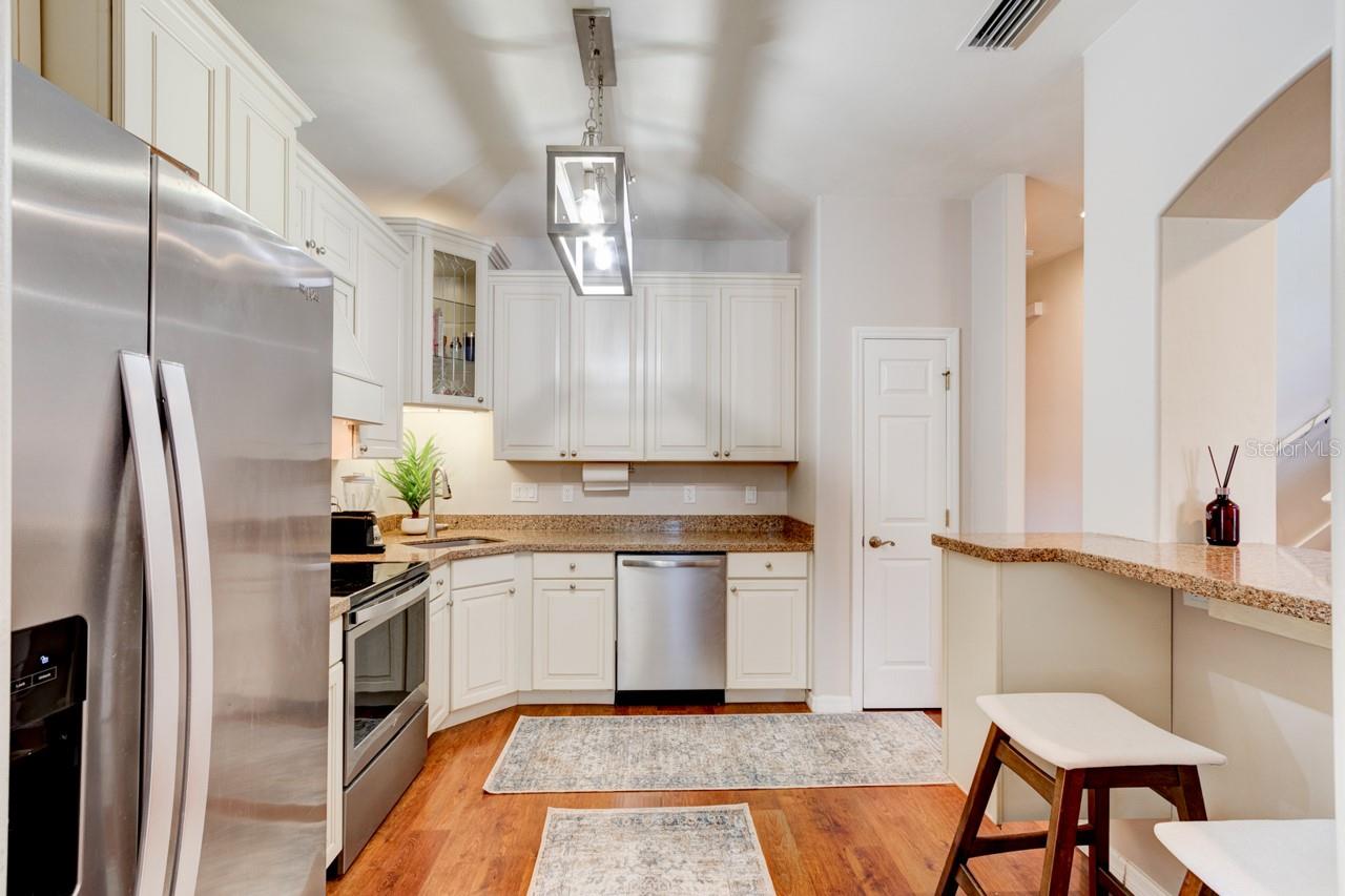 Image 11 of 35 For 428 Airport Road