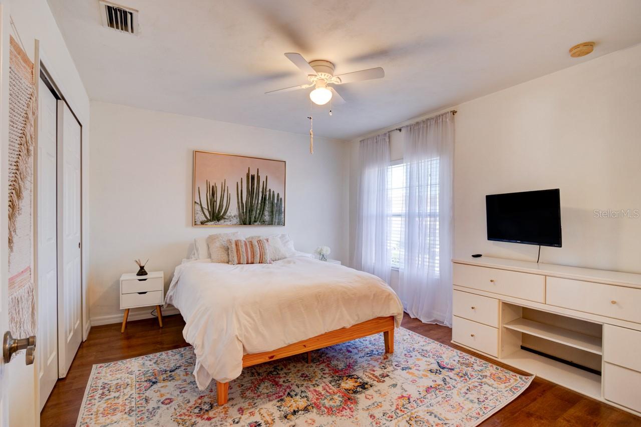 Image 15 of 35 For 428 Airport Road