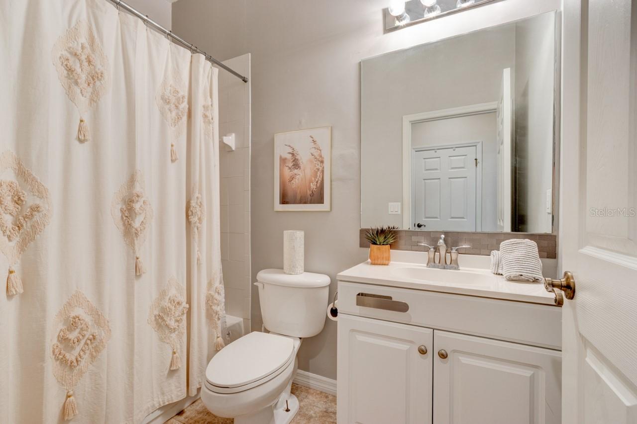 Image 21 of 35 For 428 Airport Road