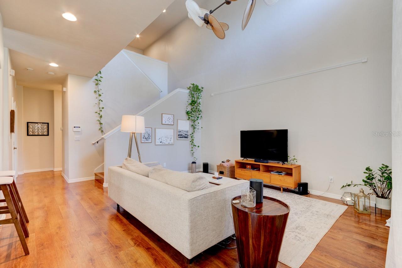 Image 5 of 35 For 428 Airport Road