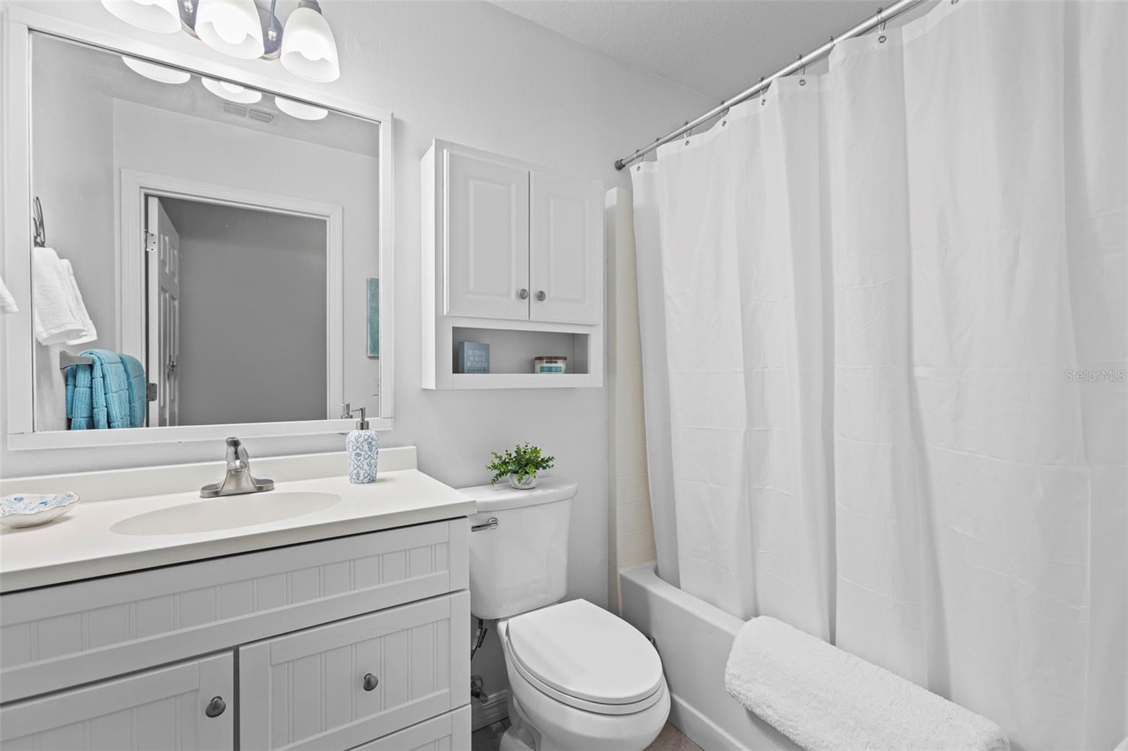 Image 16 of 31 For 2551 12th Square Sw