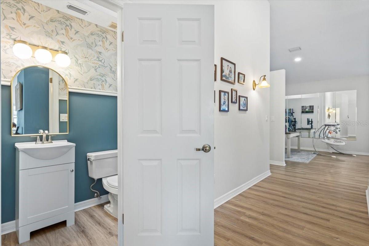 Image 24 of 66 For 132 Sea Street