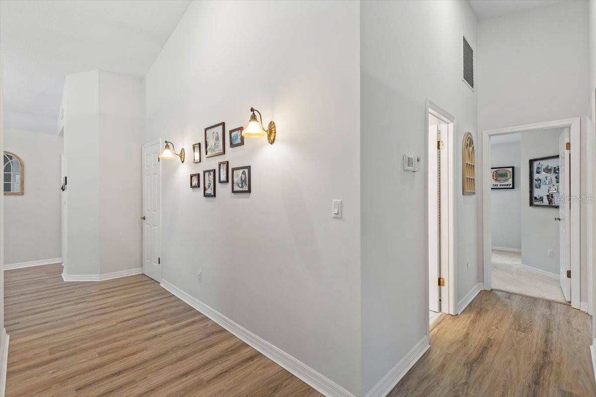 Image 32 of 66 For 132 Sea Street