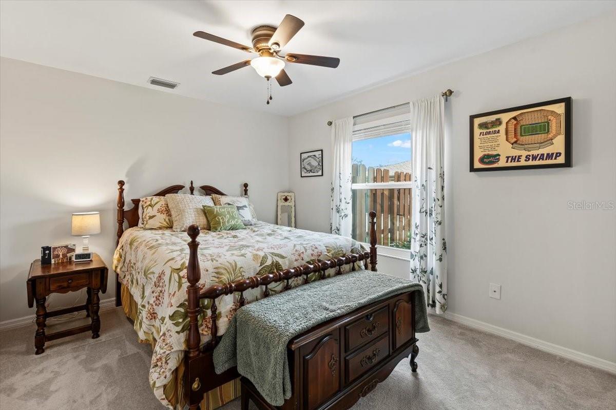 Image 33 of 66 For 132 Sea Street