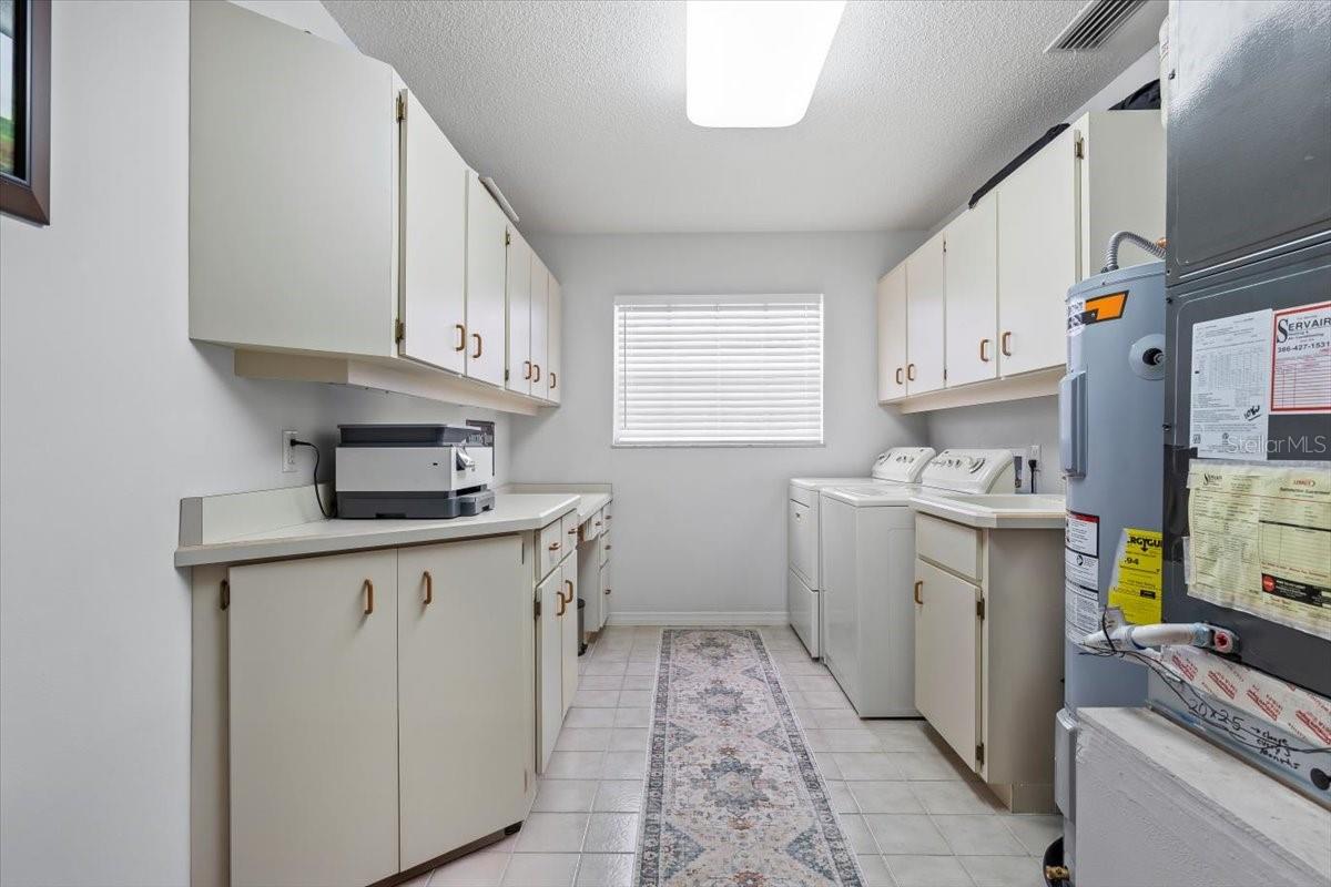 Image 39 of 66 For 132 Sea Street