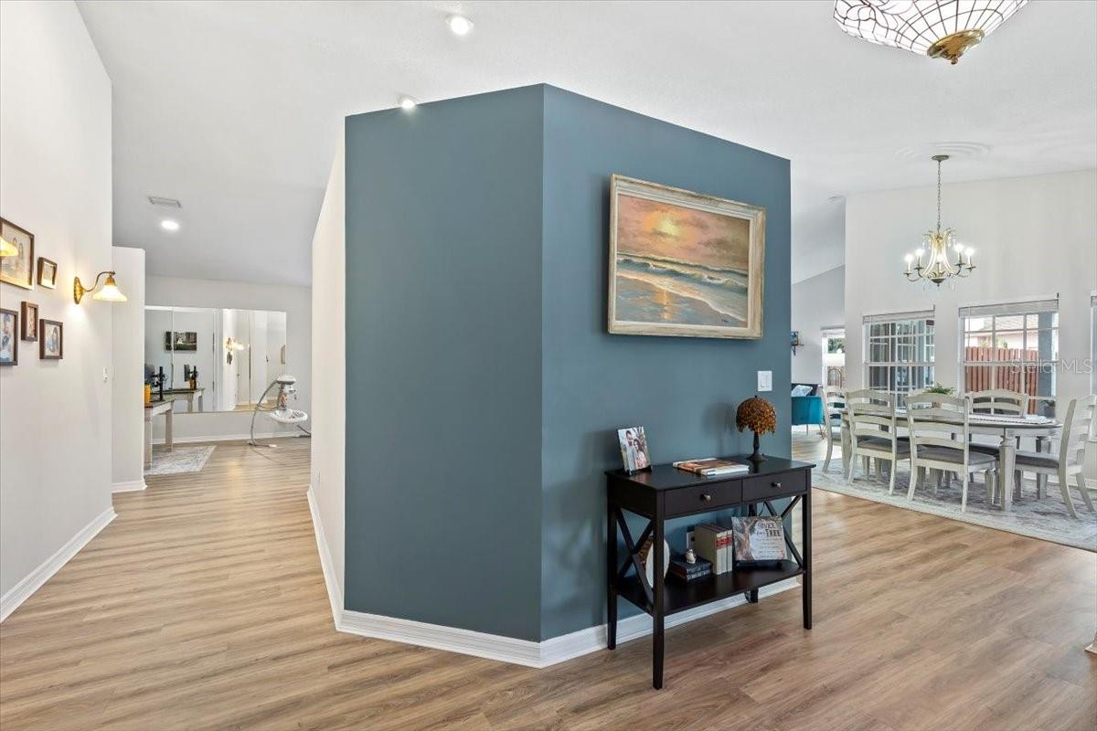 Image 4 of 66 For 132 Sea Street