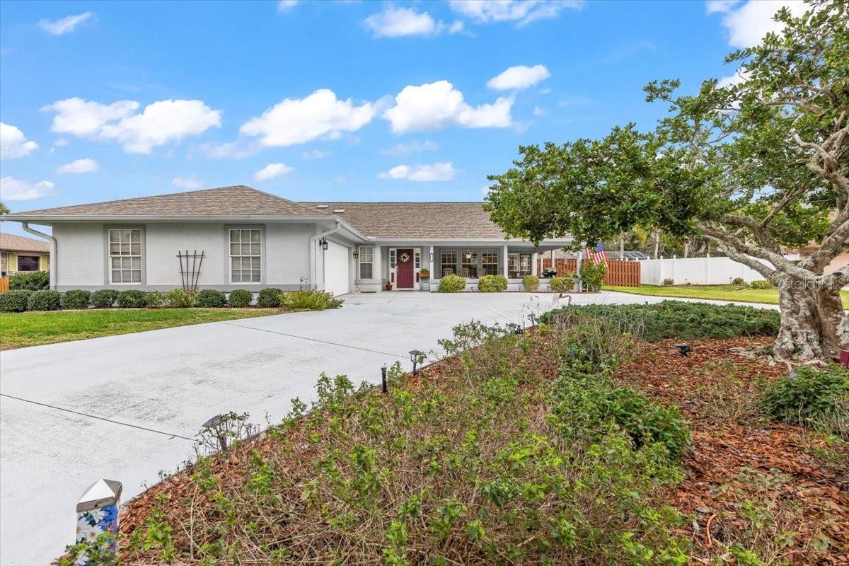 Image 56 of 66 For 132 Sea Street