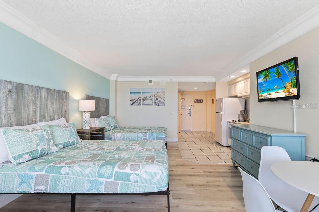 Image 13 of 27 For 2700 Atlantic Avenue 342