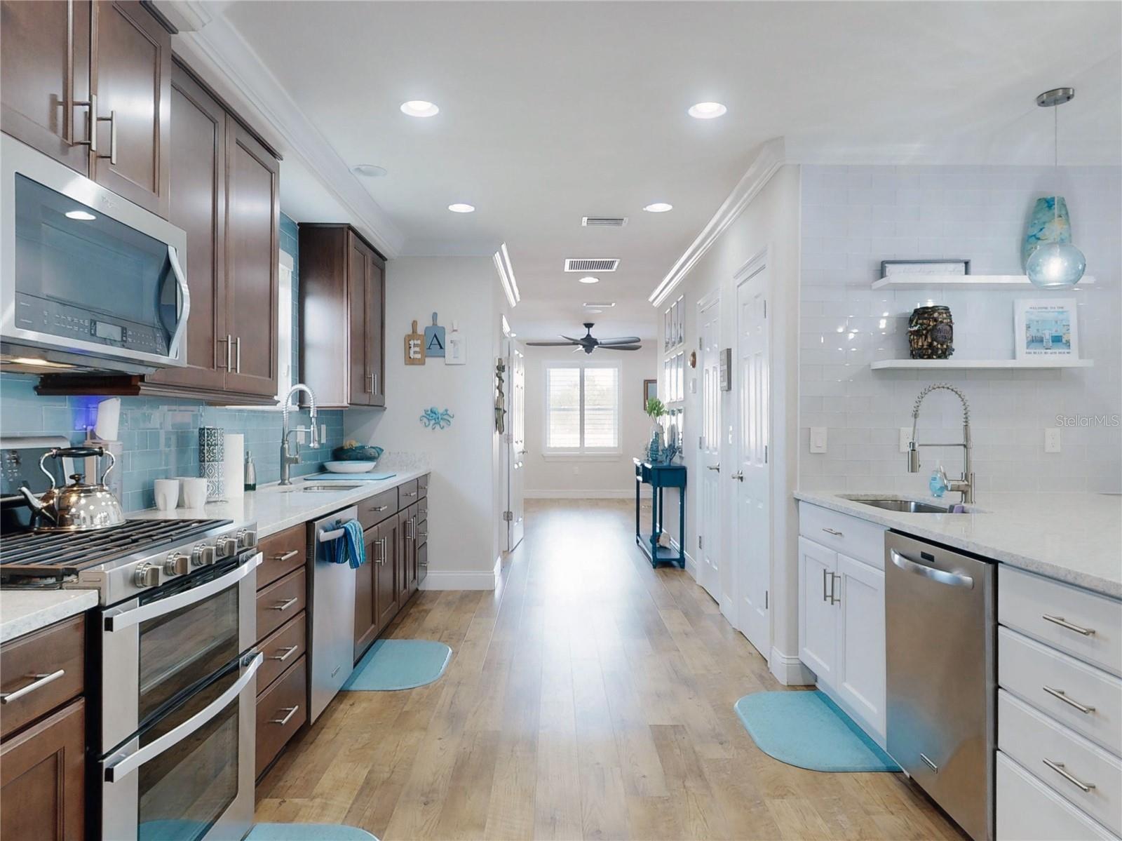 Image 25 of 68 For 435 Jessamine Avenue