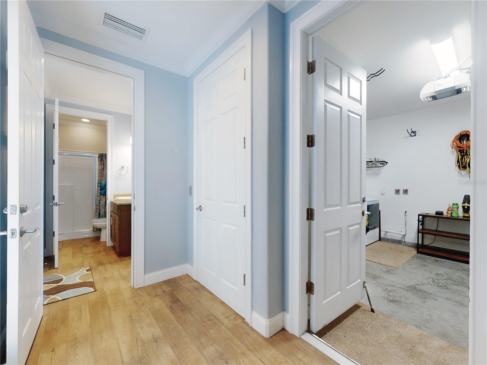 Image 3 of 68 For 435 Jessamine Avenue