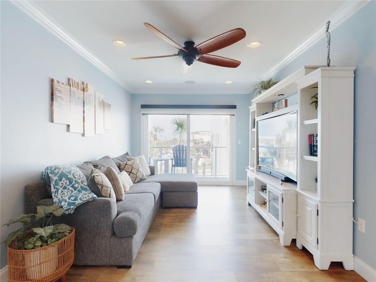 Image 38 of 68 For 435 Jessamine Avenue