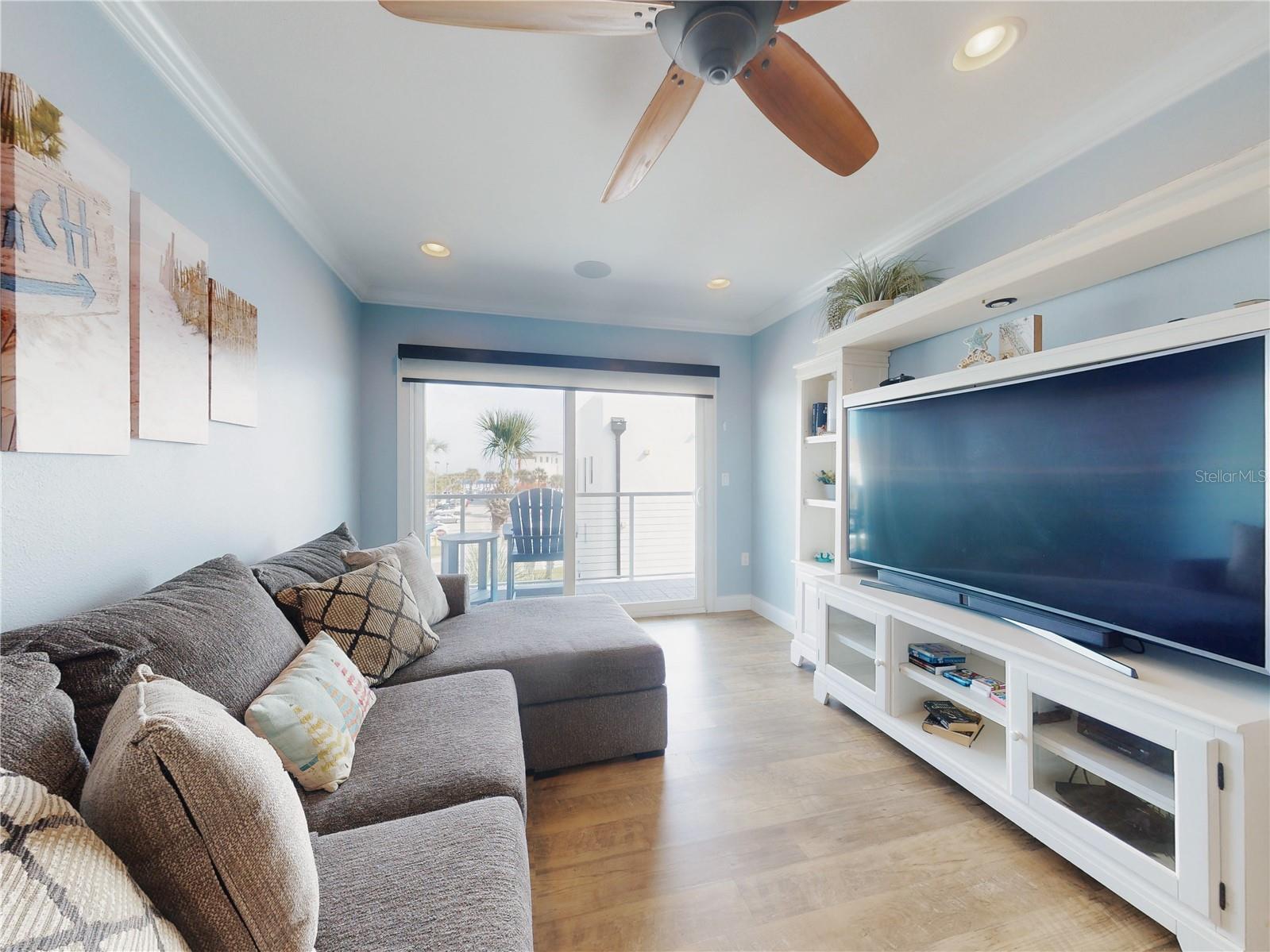 Image 39 of 68 For 435 Jessamine Avenue