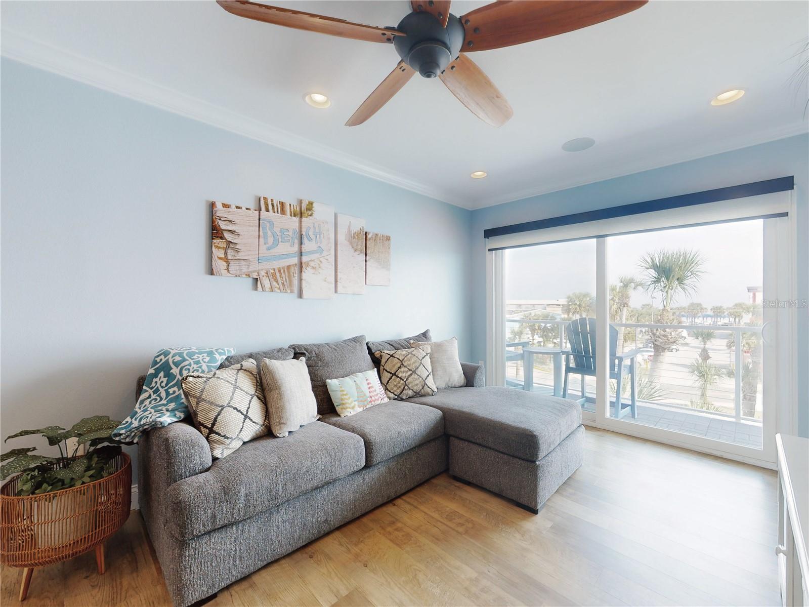 Image 40 of 68 For 435 Jessamine Avenue