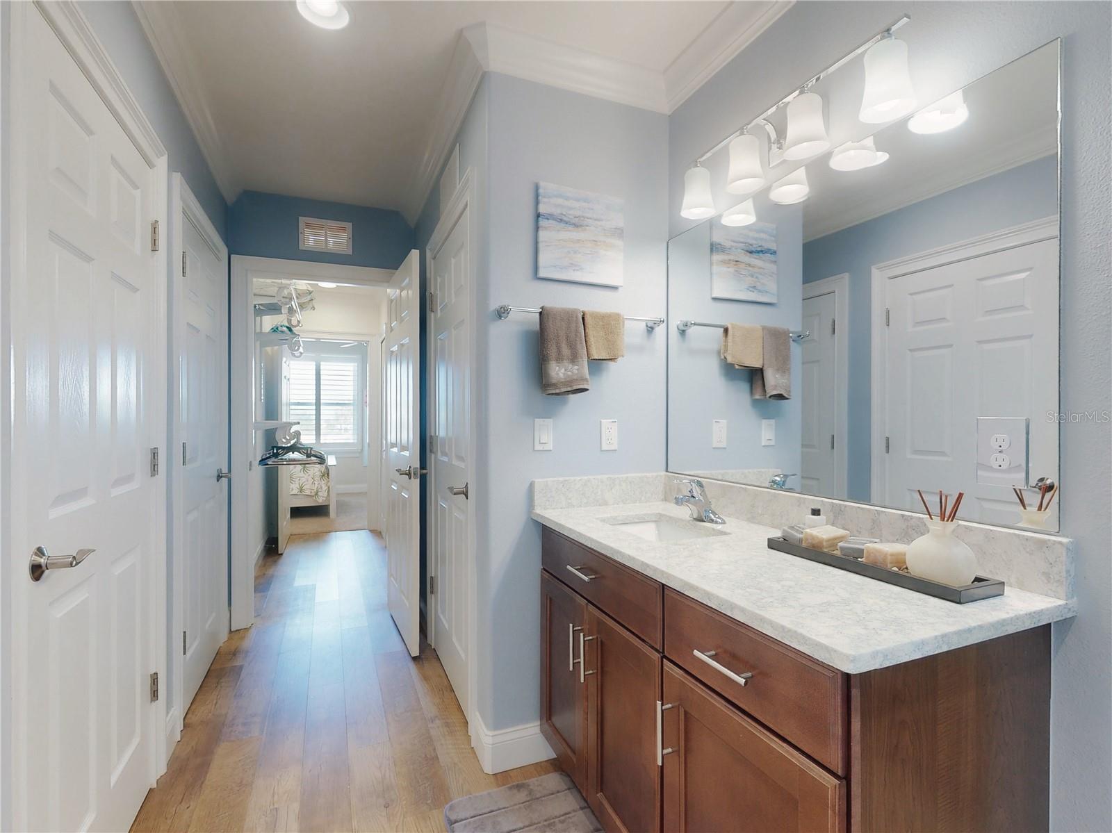 Image 46 of 68 For 435 Jessamine Avenue