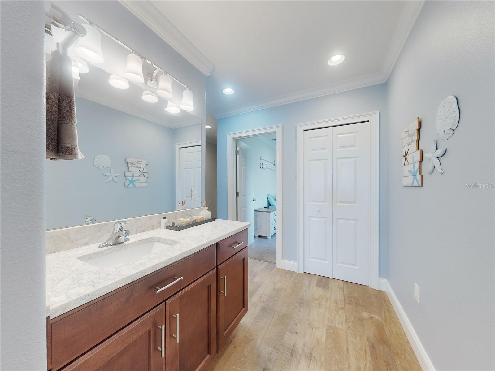 Image 47 of 68 For 435 Jessamine Avenue