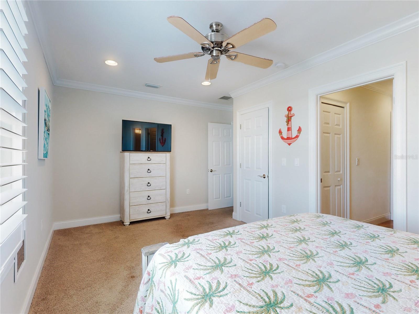 Image 50 of 68 For 435 Jessamine Avenue