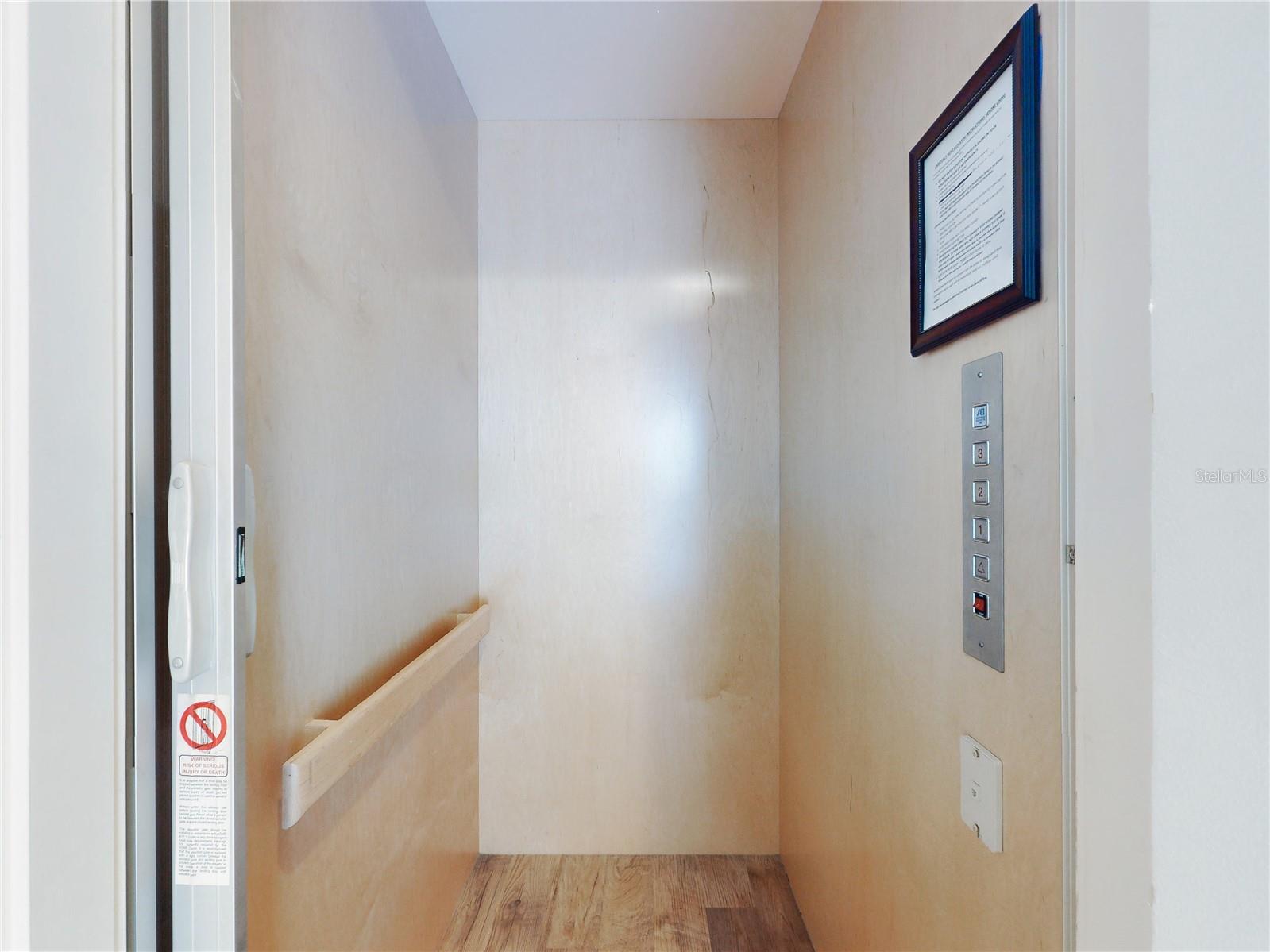 Image 59 of 68 For 435 Jessamine Avenue