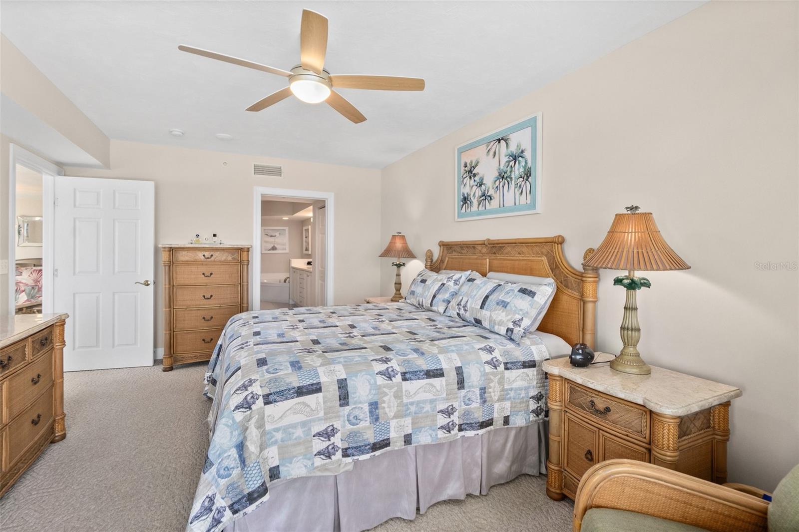 Image 20 of 57 For 3311 Atlantic Avenue 1704