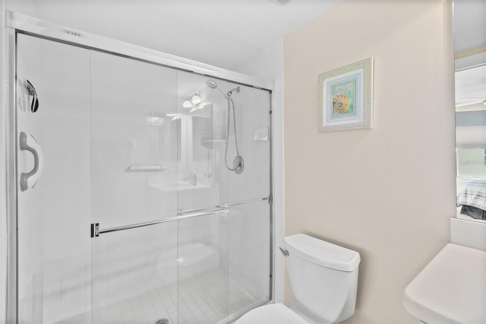 Image 30 of 57 For 3311 Atlantic Avenue 1704