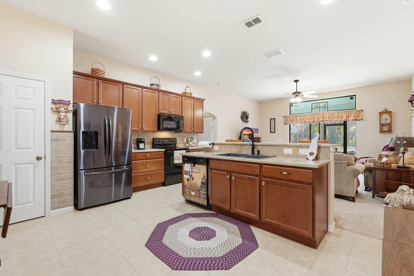 Image 15 of 59 For 3859 Ventnor Drive