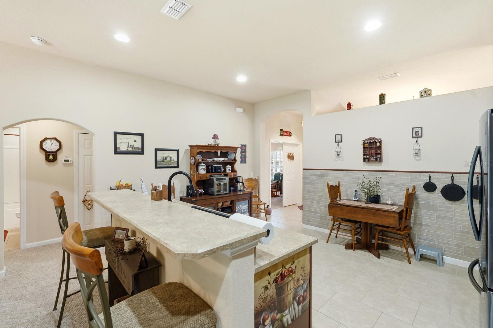 Image 17 of 59 For 3859 Ventnor Drive