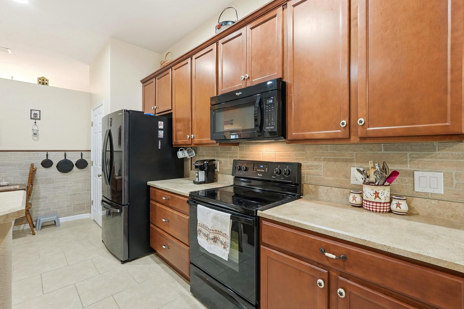 Image 20 of 59 For 3859 Ventnor Drive