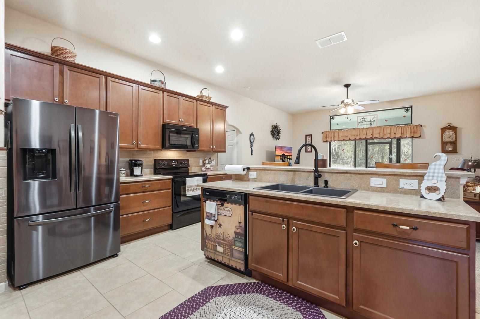 Image 21 of 59 For 3859 Ventnor Drive