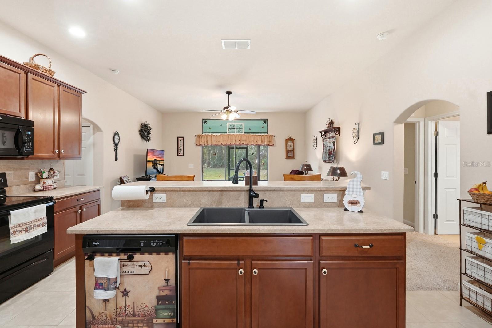 Image 3 of 59 For 3859 Ventnor Drive