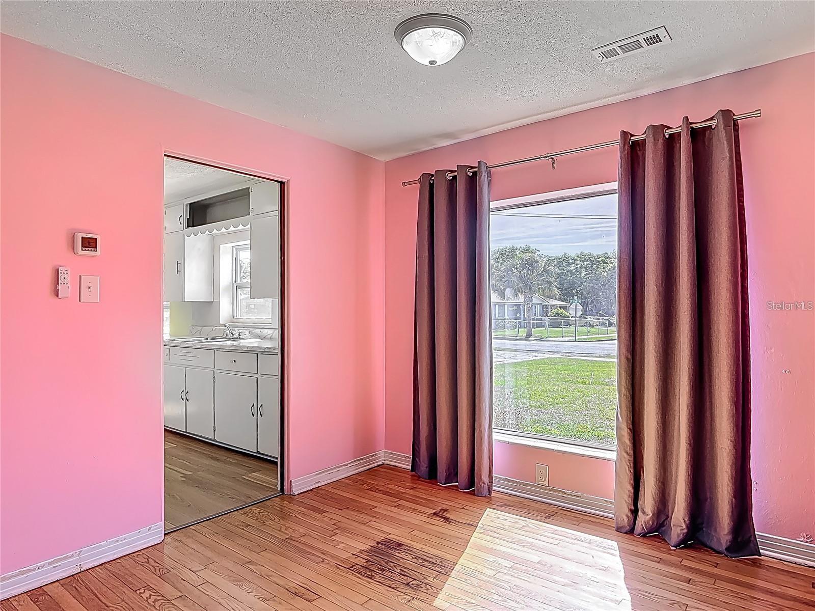 Image 6 of 44 For 243 Hull Avenue