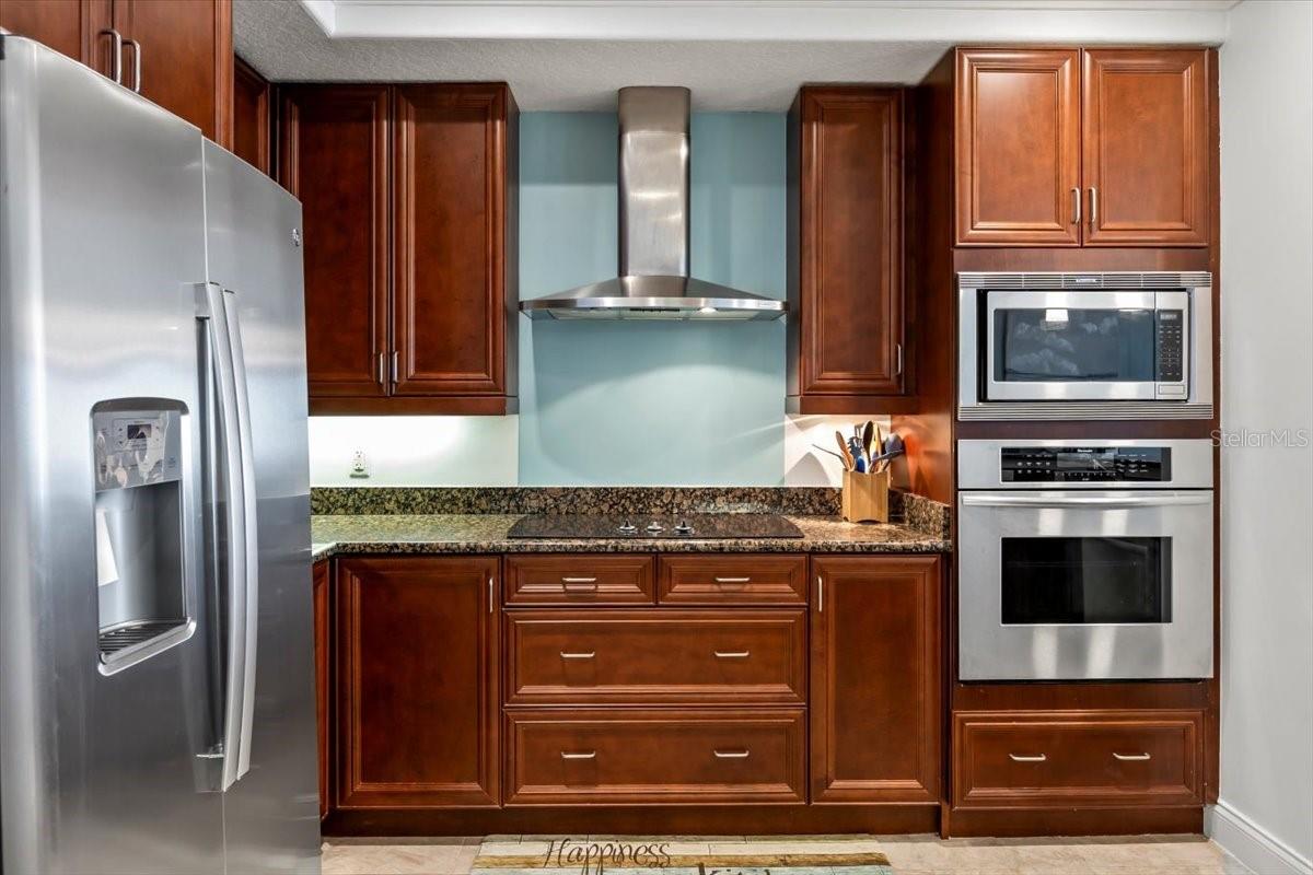 Image 19 of 69 For 2515 Atlantic Avenue 1004