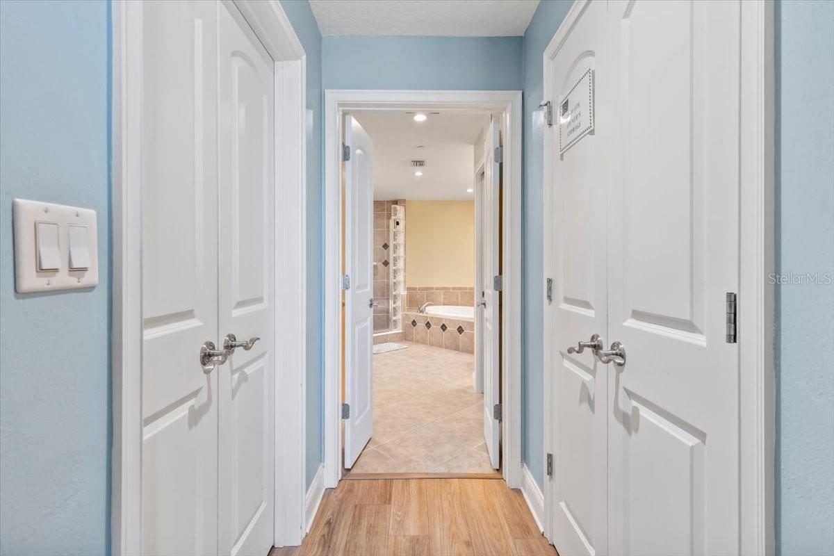 Image 31 of 69 For 2515 Atlantic Avenue 1004