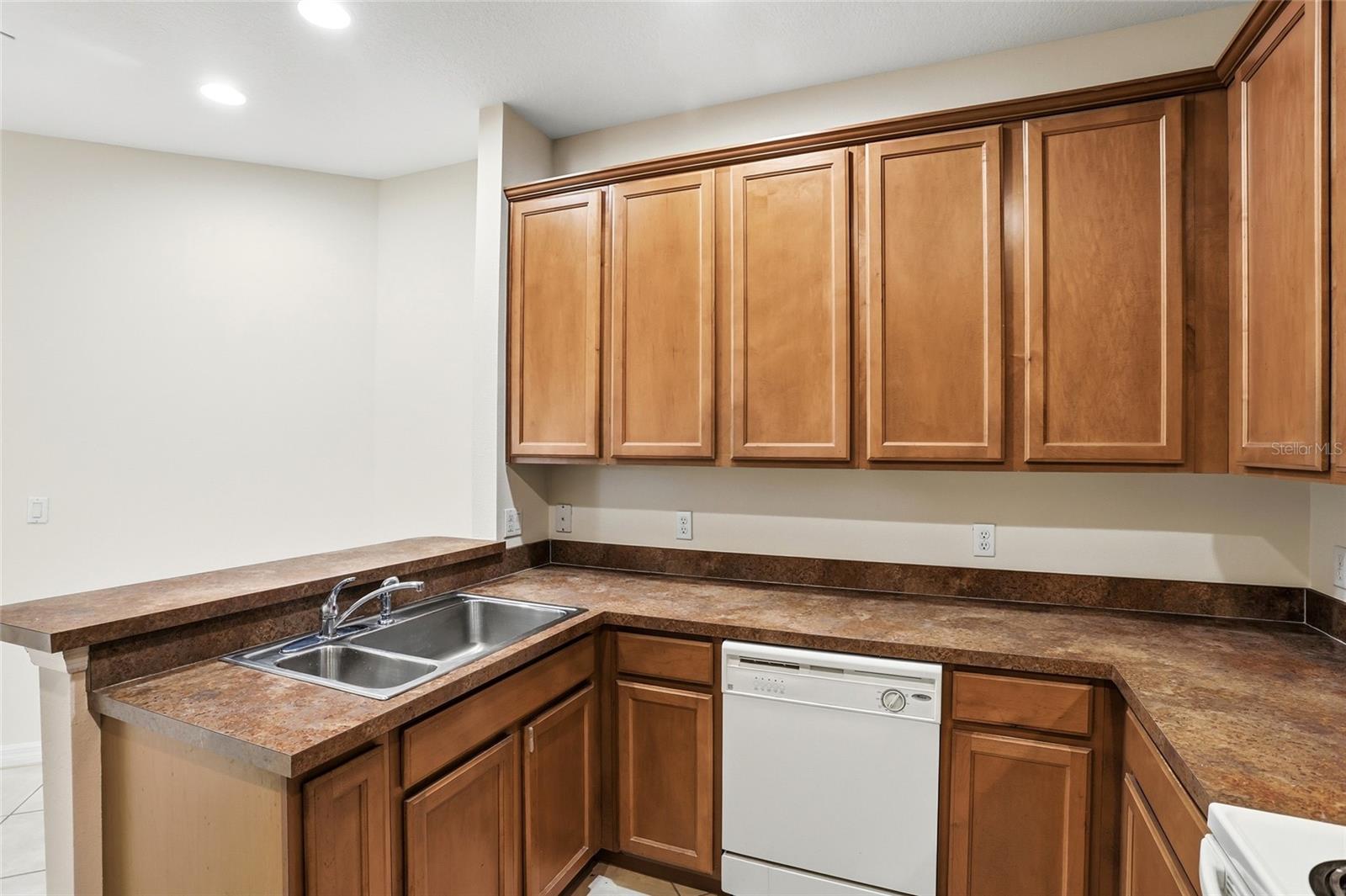 Image 18 of 42 For 1605 Travertine Terrace