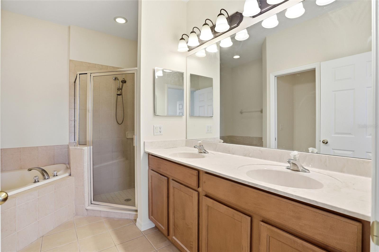 Image 22 of 42 For 1605 Travertine Terrace