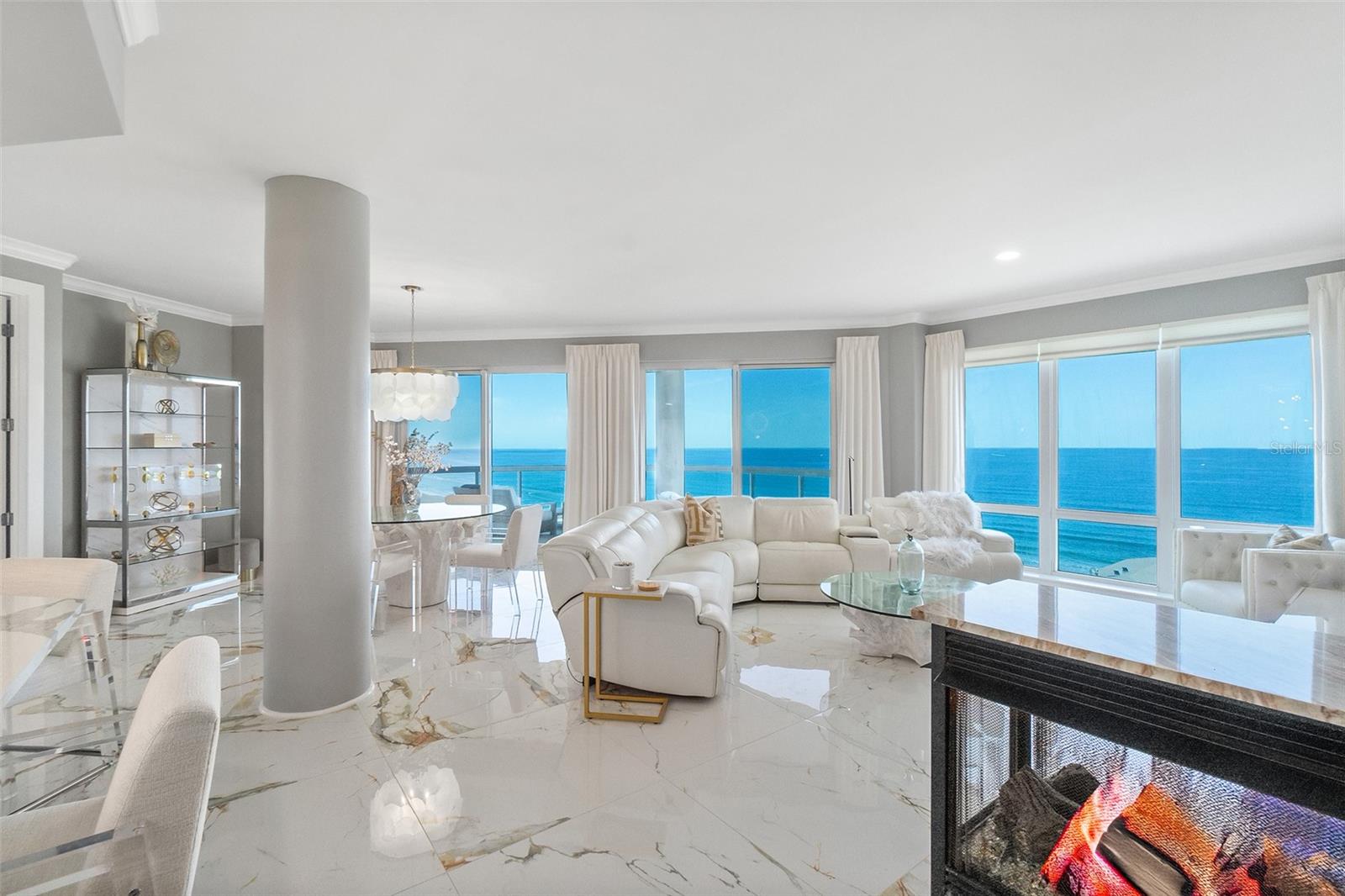 Image 29 of 76 For 3703 Atlantic Avenue 908