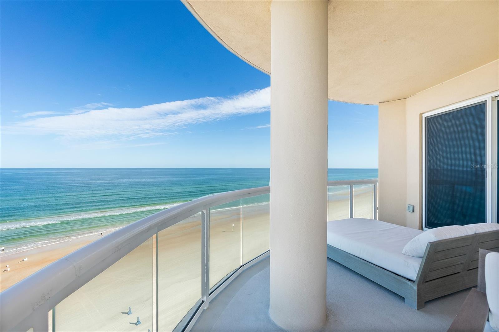 Image 33 of 76 For 3703 Atlantic Avenue 908