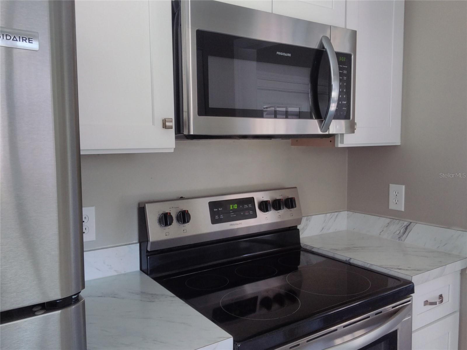 Image 11 of 29 For 1055 Cooper Drive