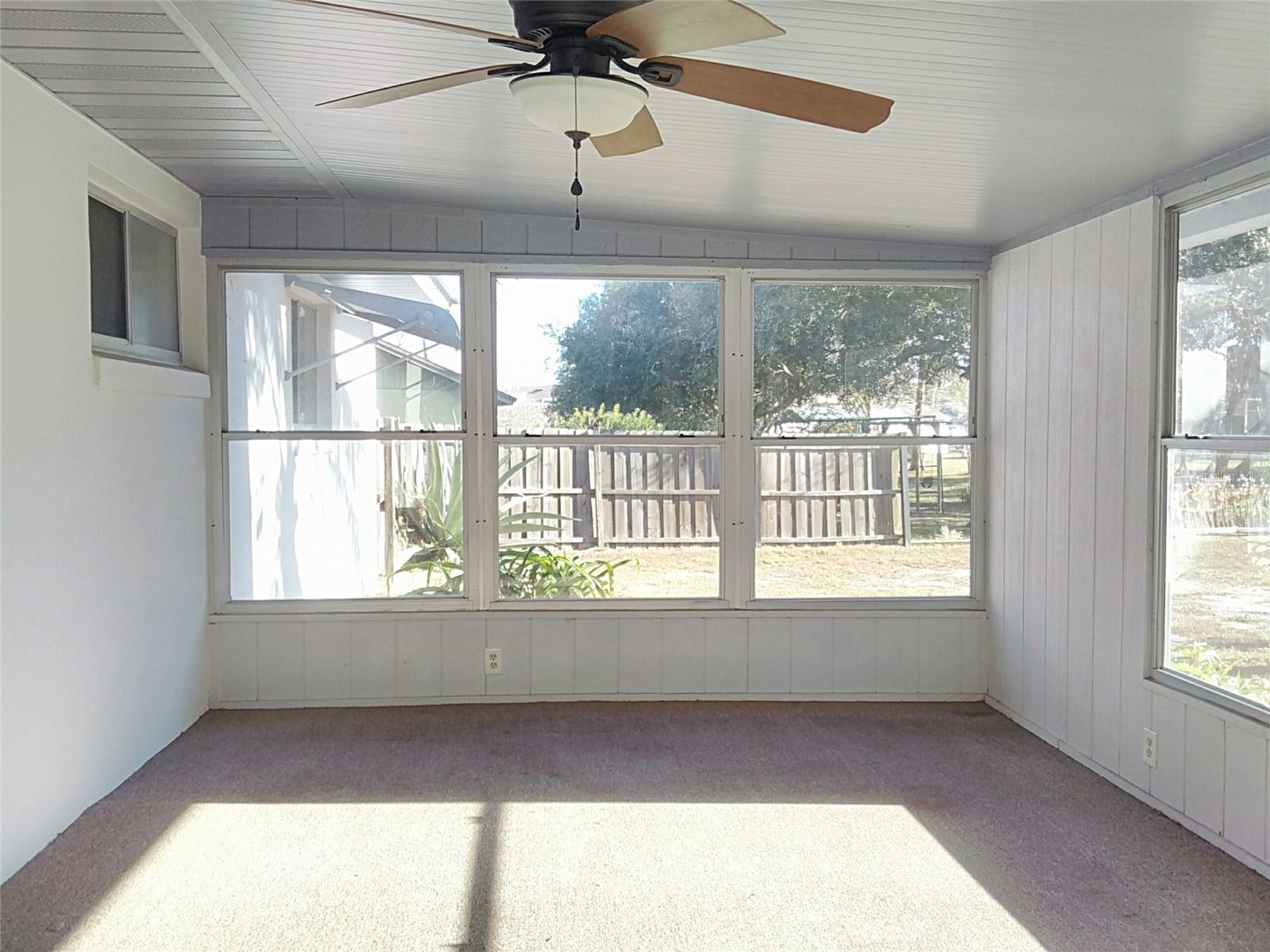 Image 21 of 29 For 1055 Cooper Drive