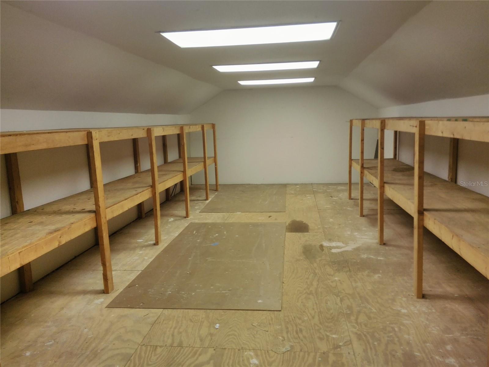 Image 27 of 29 For 1055 Cooper Drive