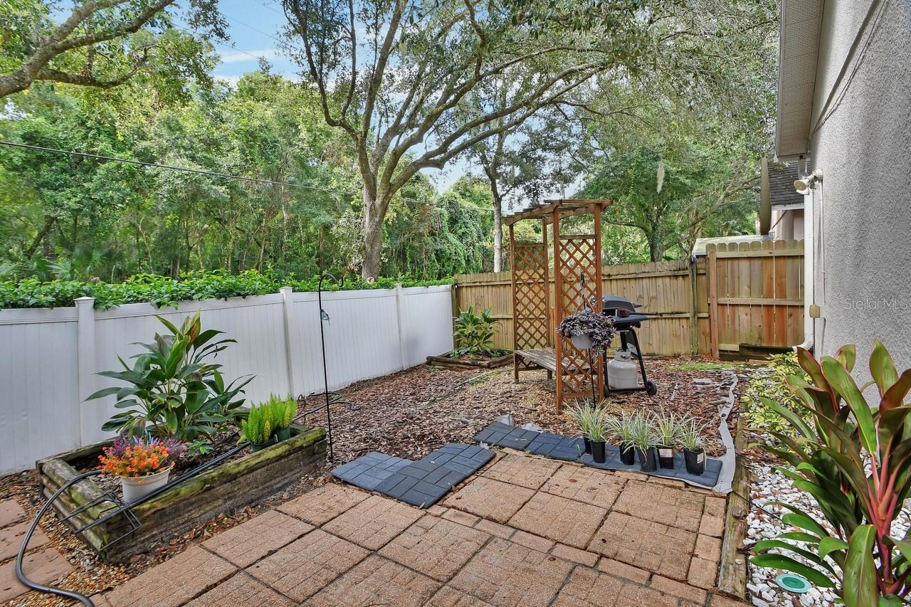 Image 38 of 43 For 592 Blue Park Road