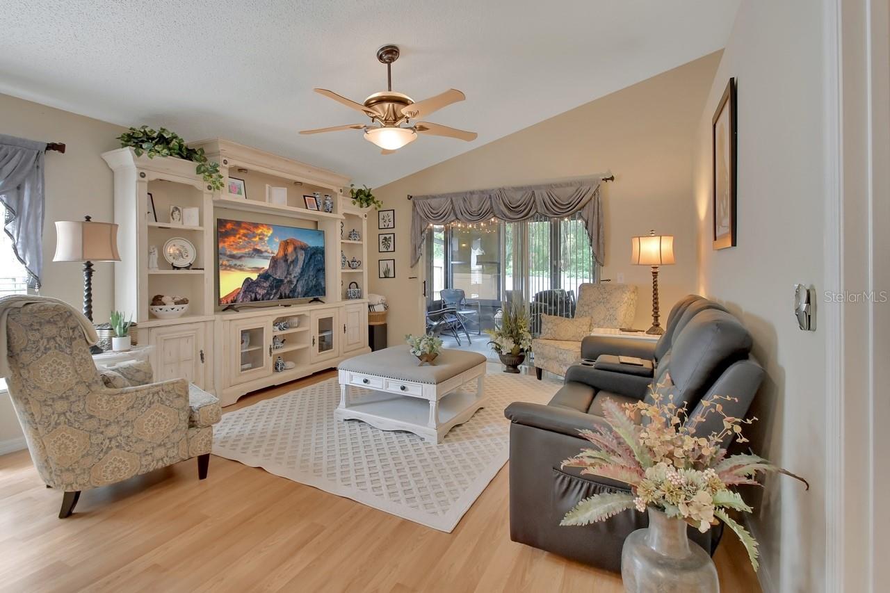 Image 8 of 43 For 592 Blue Park Road