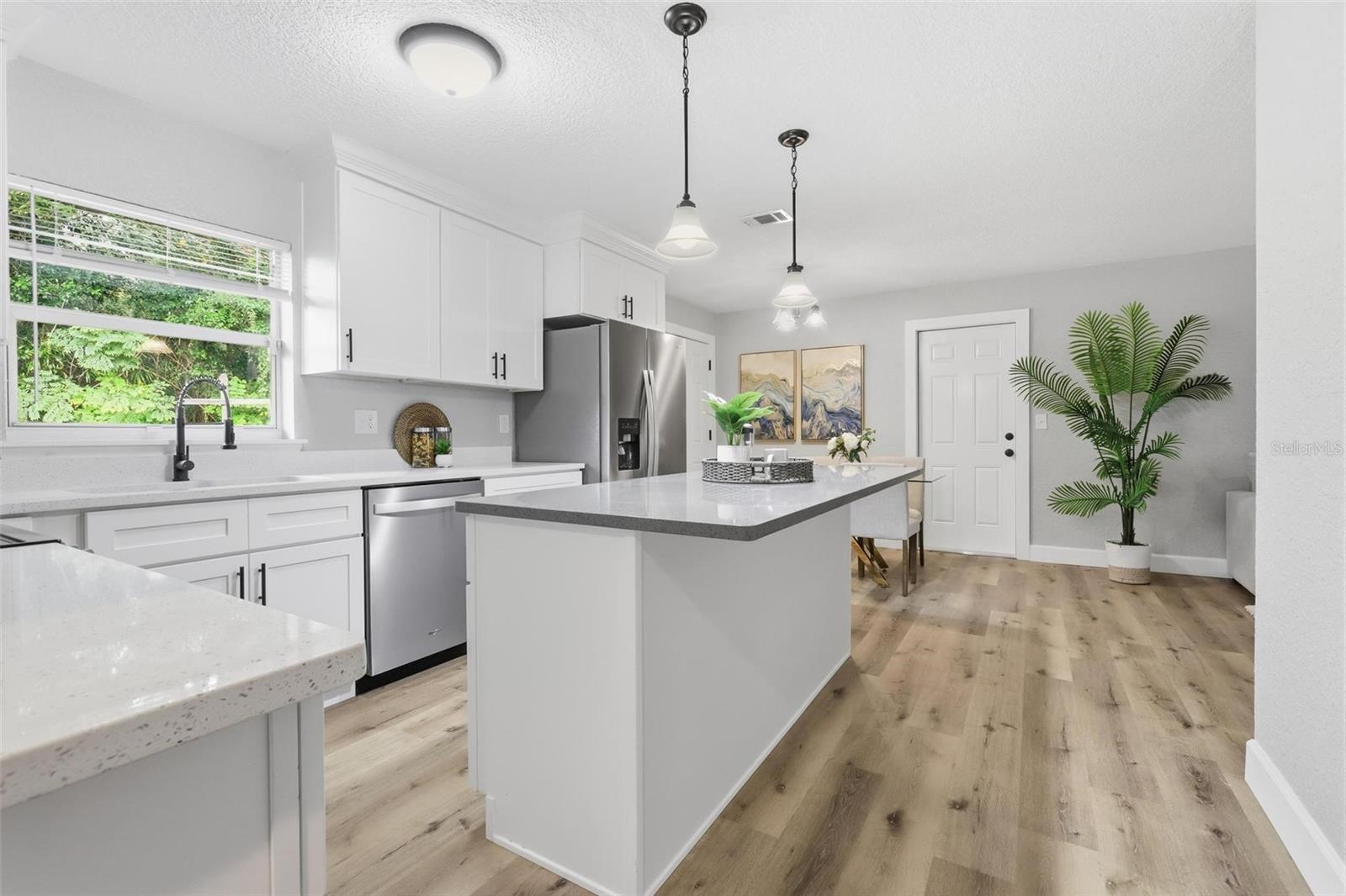 Image 10 of 24 For 225 Volusia Avenue