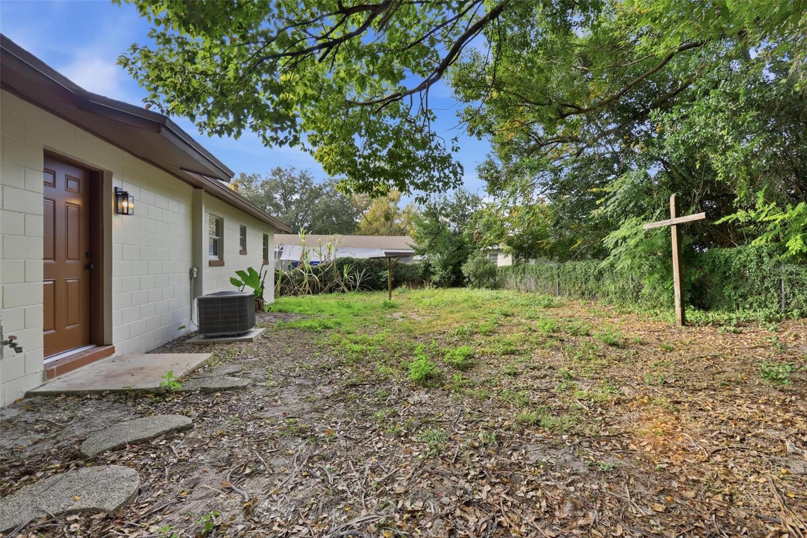 Image 22 of 24 For 225 Volusia Avenue