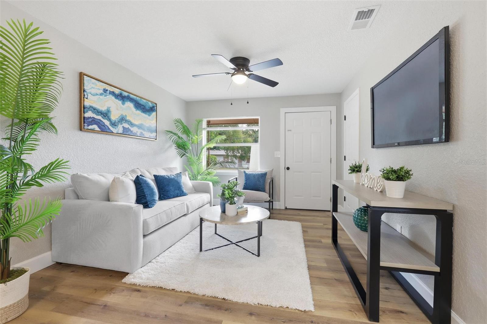 Image 3 of 24 For 225 Volusia Avenue